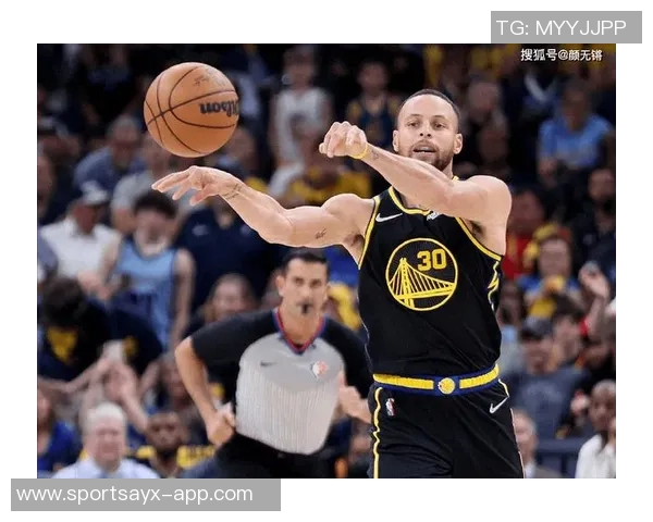 克莱汤普森状态回暖四冠分卫再现神勇下半场三分雨连中六记