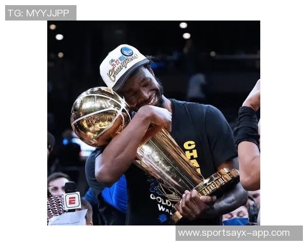 湖人与鹈鹕前锋赫伯特琼斯互有好感或将成交易焦点